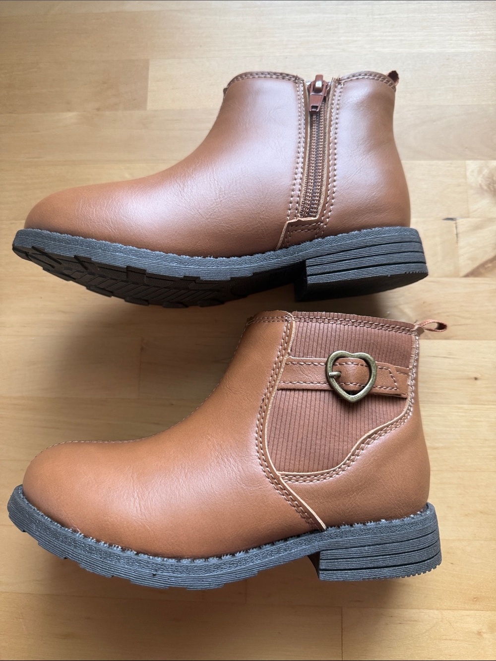 Carter's Girl Size 11 Chestnut Brown Chukka Boot